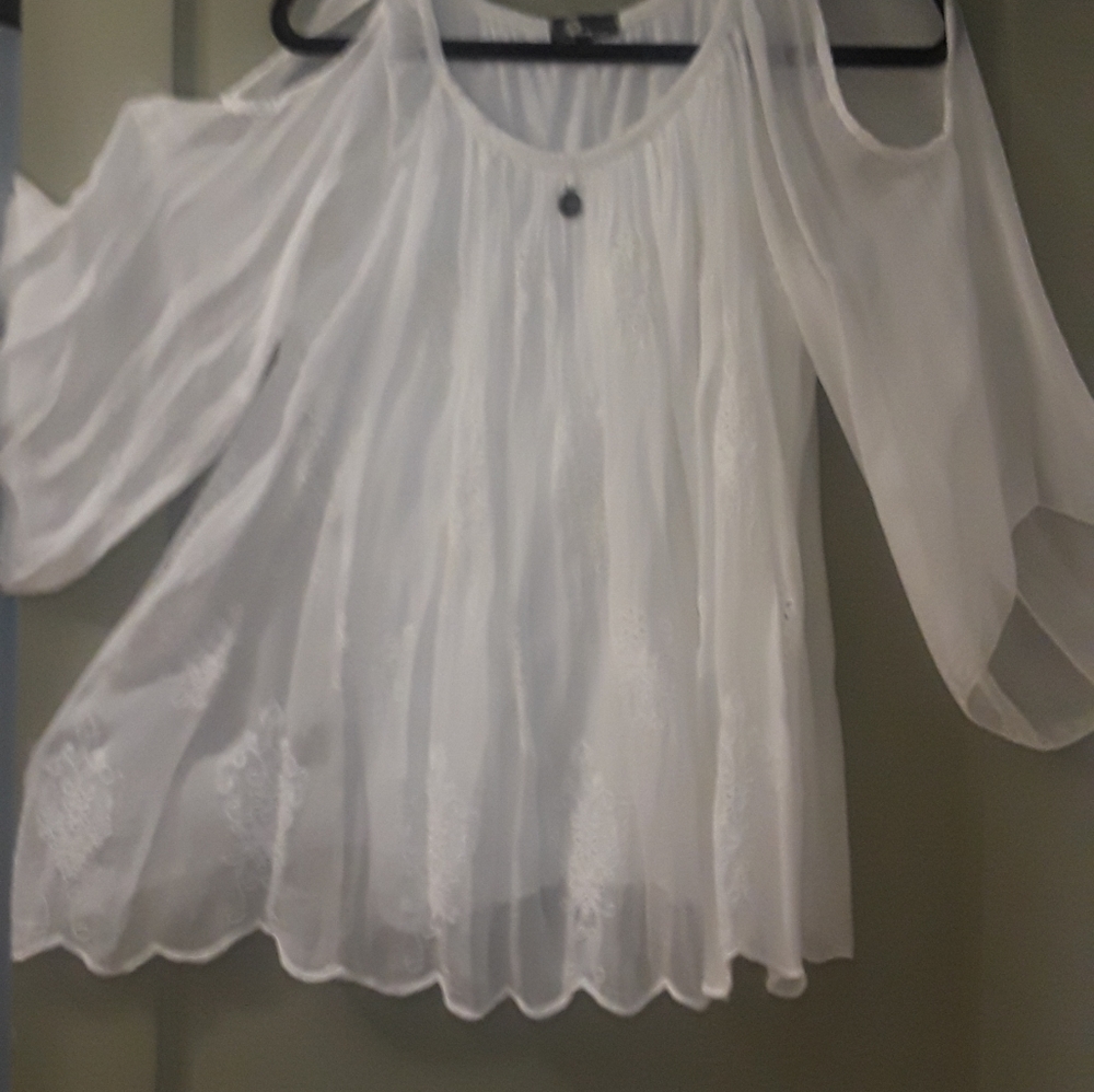 Angel type blouse